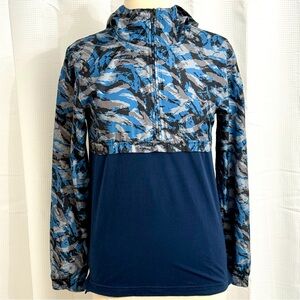 Under Armour Men's Anorak Pull Over Windbreaker Hoodie Jacket Navy & Camo Size S